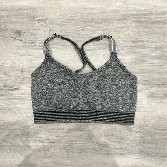 Victoria Sport Gray Padded Sports Bra - Picture 1 of 3